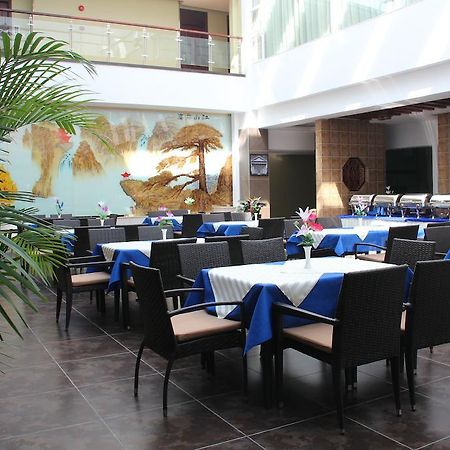 Zhuhai Platinum Holiday Hotel Екстериор снимка