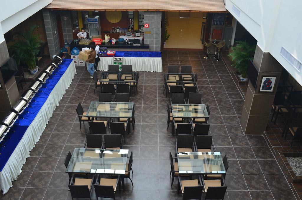 Zhuhai Platinum Holiday Hotel Екстериор снимка