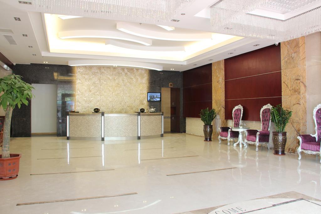 Zhuhai Platinum Holiday Hotel Екстериор снимка
